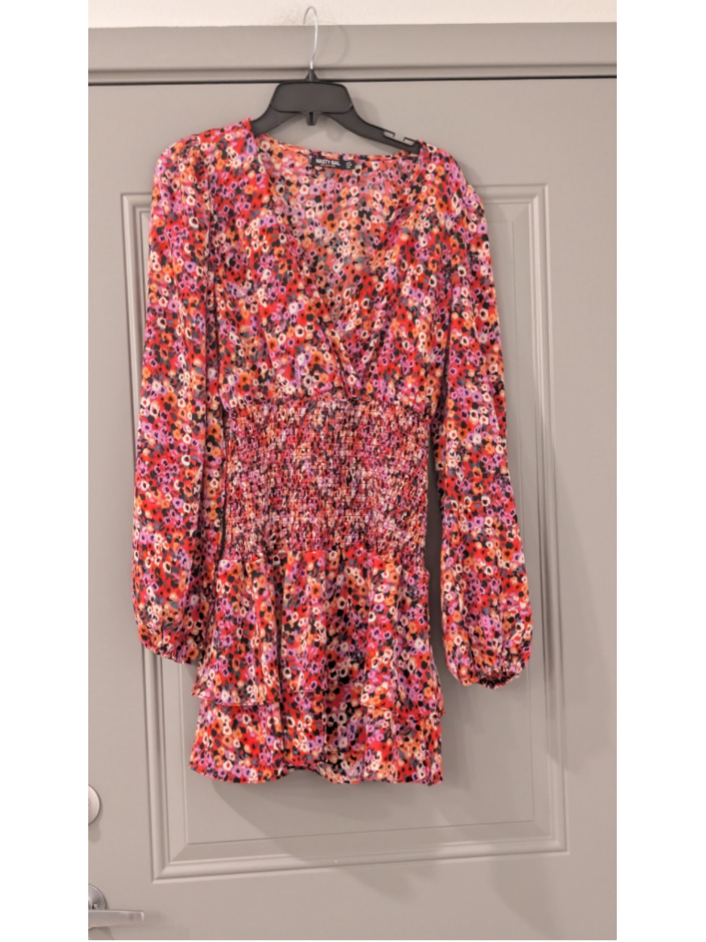 Women's Nasty Gal Mini Dress Size 8 Red Pink Floral Long Sleeve
